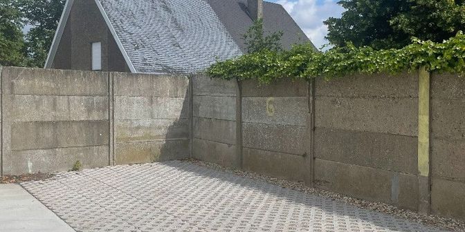 Garage à louer à Frenchlaan 51+ boîte P6, 8900 Ieper