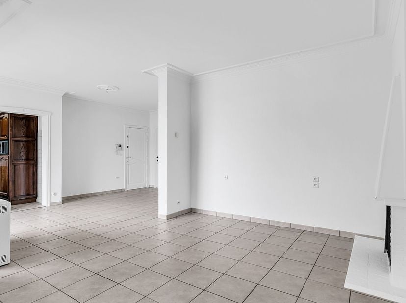 Welkom op de Hospitaalstraat 3 bus 3 in Genk.<br />
<br />
Bent u op zoek naar een ruim appartement met 3 slaapkamers in Genk?<br />
Bent u opzoek naa