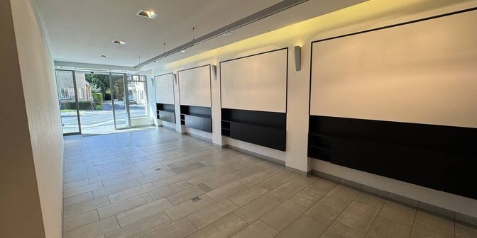 Bedrijfsvastgoed te huur in De Klerckstraat 1, 8300 Knokke