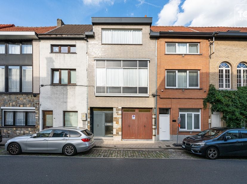 Huis te koop in Schommelstraat 66,
                    9000 Gent