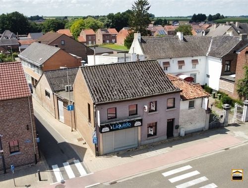                                         Handelspand met woonst te koop in Heers, € 185.000
