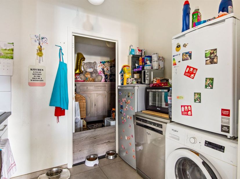 Appartement te koop
                    in 2640 Mortsel