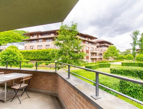                                         Appartement à louer à Auderghem, € 1.550
