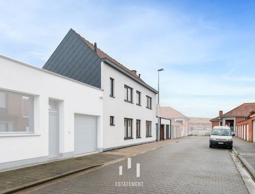                                         Appartementsgebouw te koop in Geluwe, € 295.000
