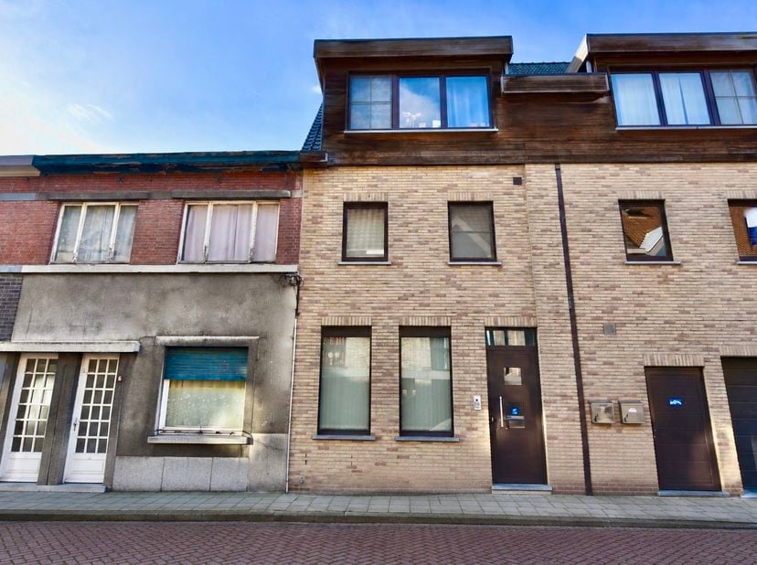 Appartement à vendre
                    à 9900 Eeklo