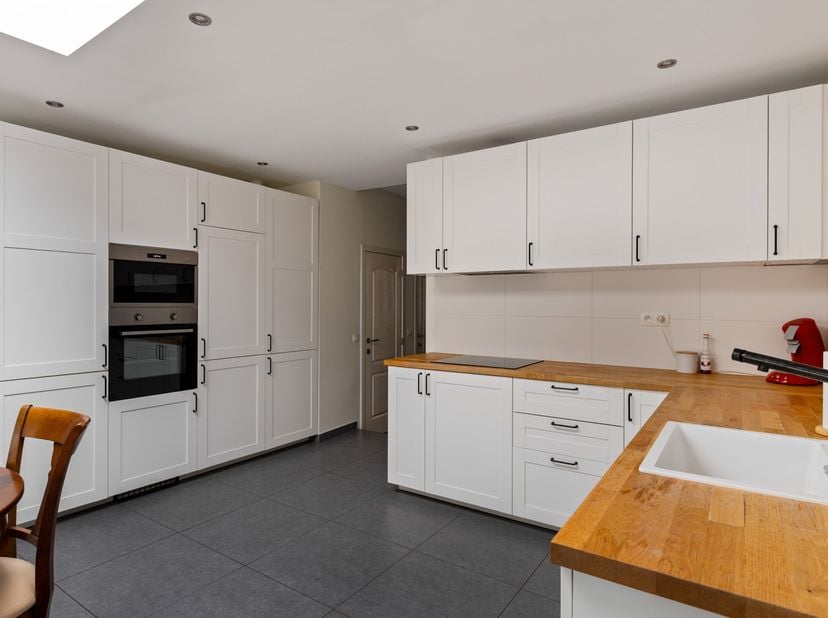 Huis te koop in Pater R. Van De Wouwerstraat 66,
                    3270 Zichem