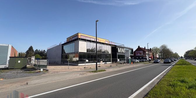 Bedrijfsvastgoed te huur in Kortrijksesteenweg 1228, 9051 Sint-Denijs-Westrem