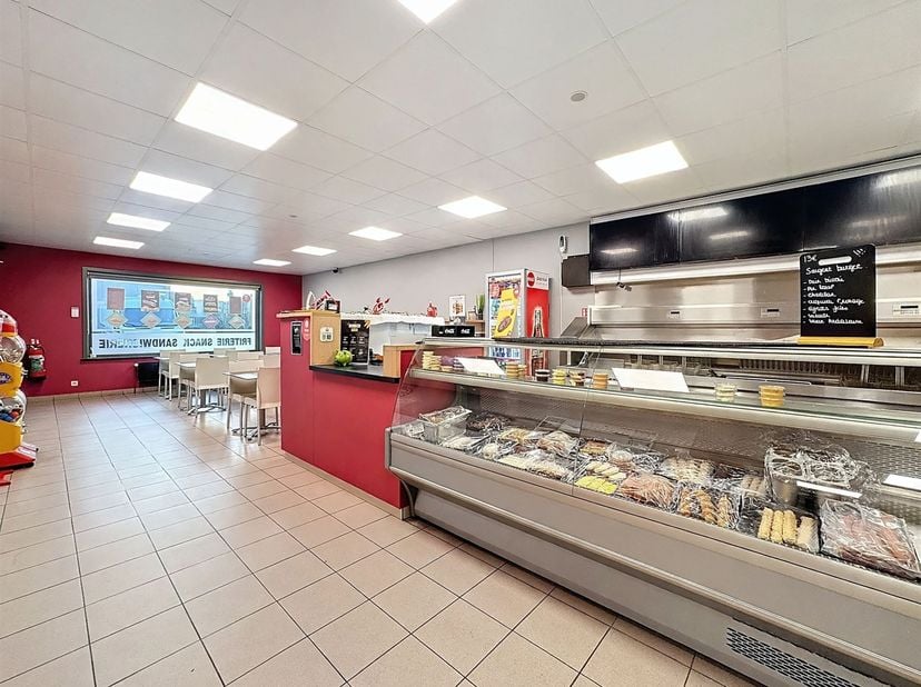Bedrijfsvastgoed te koop in impasse saint-paul 7,
                    7700 Moeskroen