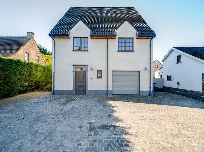 Huis te koop in Lambrechtsstraat 5,
                    1820 Melsbroek