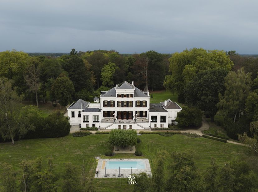 Huis te koop in Runkstersteenweg 370,
                    3500 Hasselt