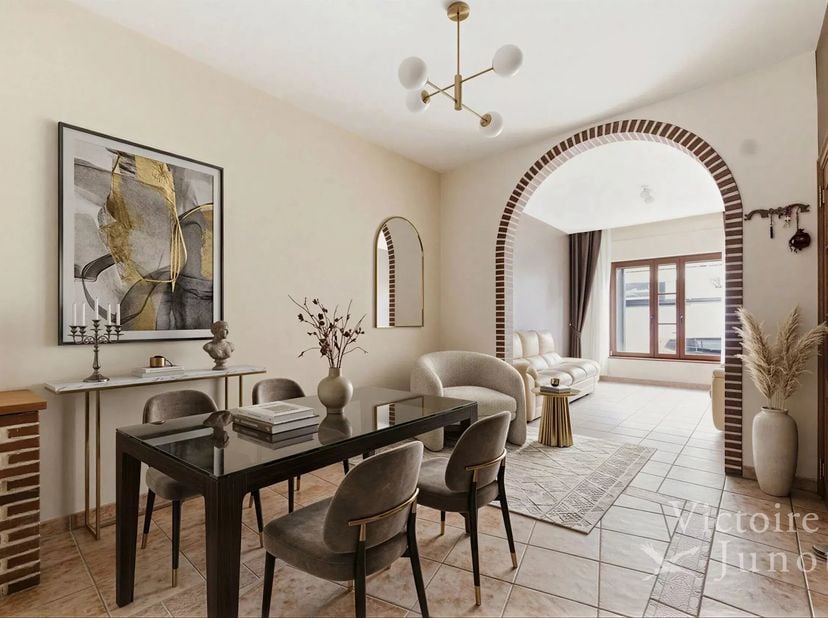 Dichtbij de Vanderkindere straat, op de Avenue des Sept Bonniers, mooie woning te vernieuwen, met een totale oppervlakte van ± 200 m² brut met een bin