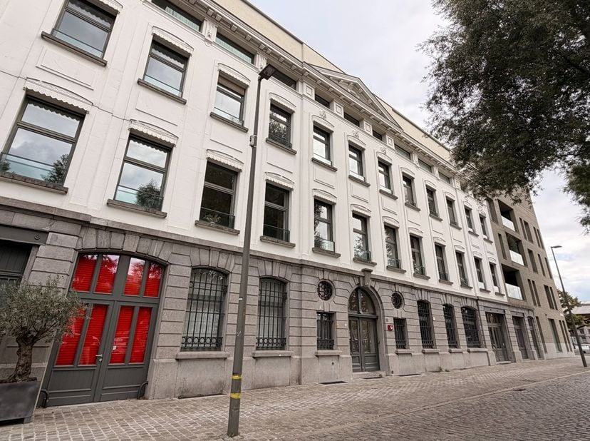 Bedrijfsvastgoed te huur in Verbindingsdok-Oostkaai 21,
                    2000 Antwerpen