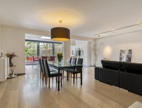                                         Maison à vendre à Wilrijk, € 749.000
