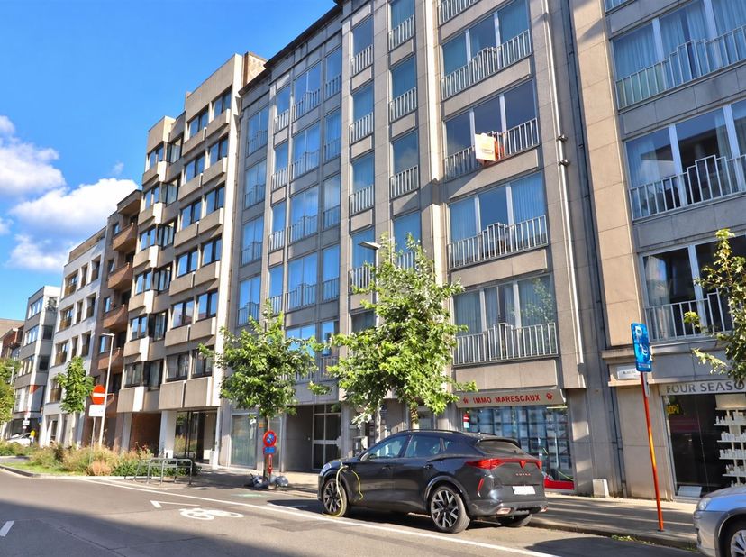 Appartement te koop in Rijselsestraat 37 bus 32,
                    8500 Kortrijk