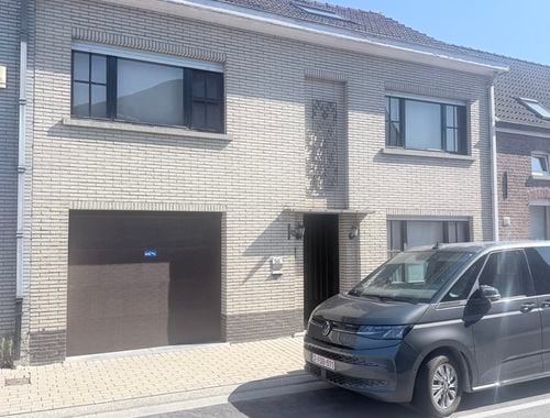                                         Maison deux facades à vendre à Idegem, € 389.000
