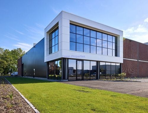                                         Entrepôt à vendre à Hasselt, € 1.090.000

