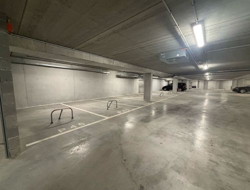                                         Garage te koop in Neder-over-Heembeek, € 21.900
