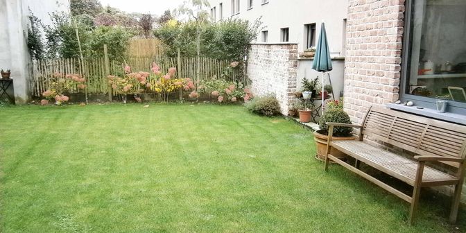 Appartement te huur in Brugsesteenweg 670D, 9030 Mariakerke