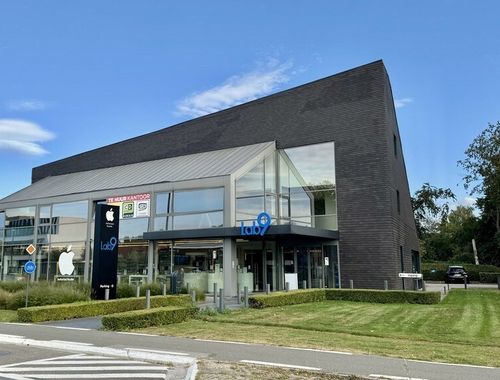                                         Kantoor te huur in Sint-Martens-Latem, € 4.000
