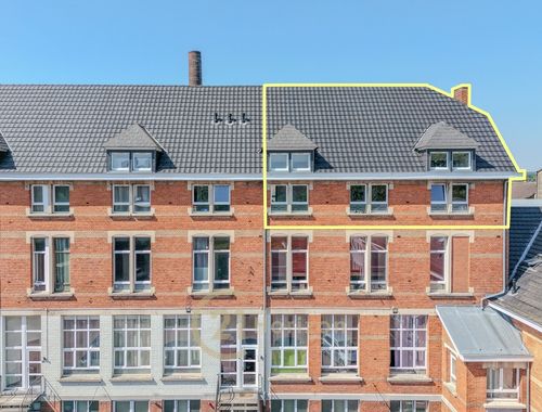                                         Appartement te koop in Saint-Ghislain, € 195.000
