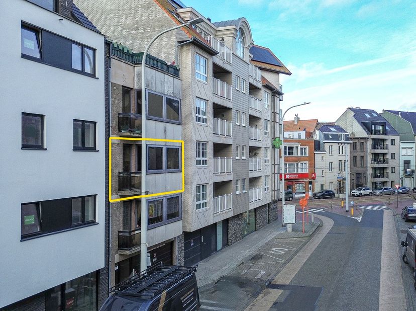 Appartement te koop in K. Deswertlaan 1 - A bus O201,
                    8370 Blankenberge