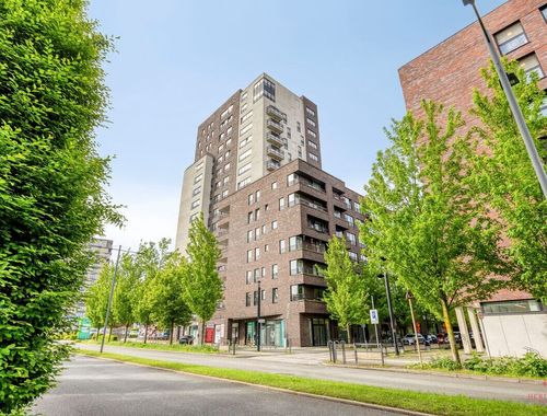                                         Appartement te koop in Evere, € 329.000
