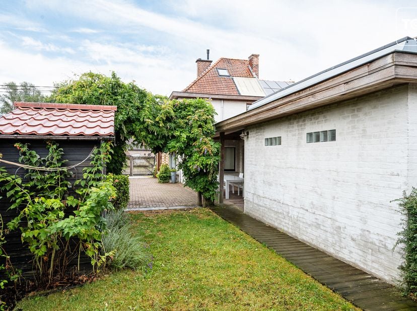 Huis te koop in Halewijnstationstraat 34,
                    9031 Drongen