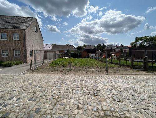                                         Bouwgrond te koop in Hamme, € 159.000

