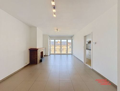                                         Appartement te huur in Sint-Andries, € 750
