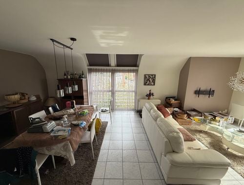                                         Appartement à louer à Wichelen, € 715
