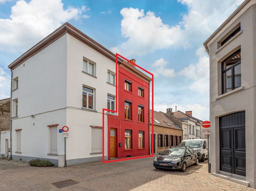 Huis te koop in Zelestraat 75,
                    2800 Mechelen