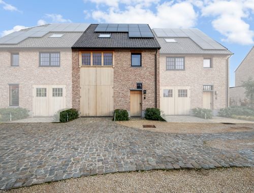                                         Maison à louer à Belsele, € 1.475

