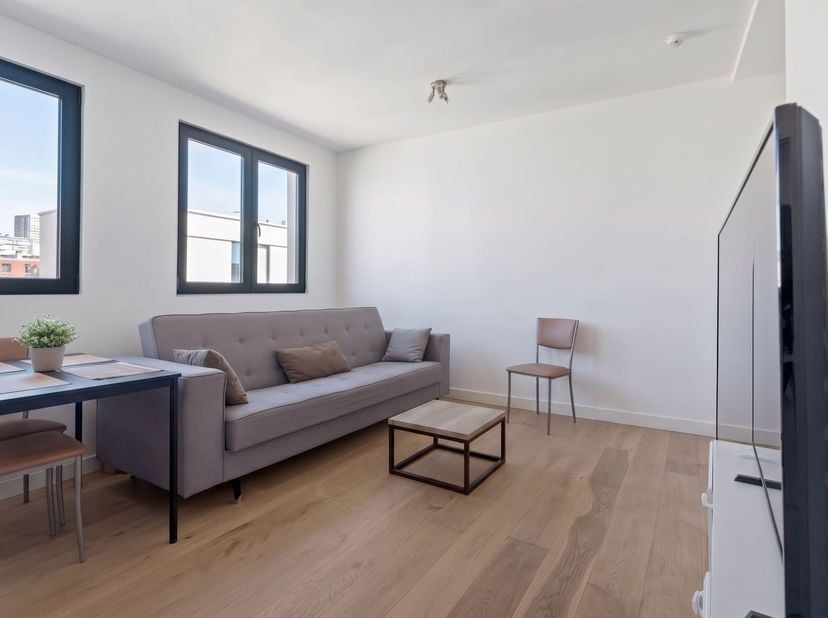 Appartement te koop in Rolwagenstraat 34 bus 003,
                    2018 Antwerpen