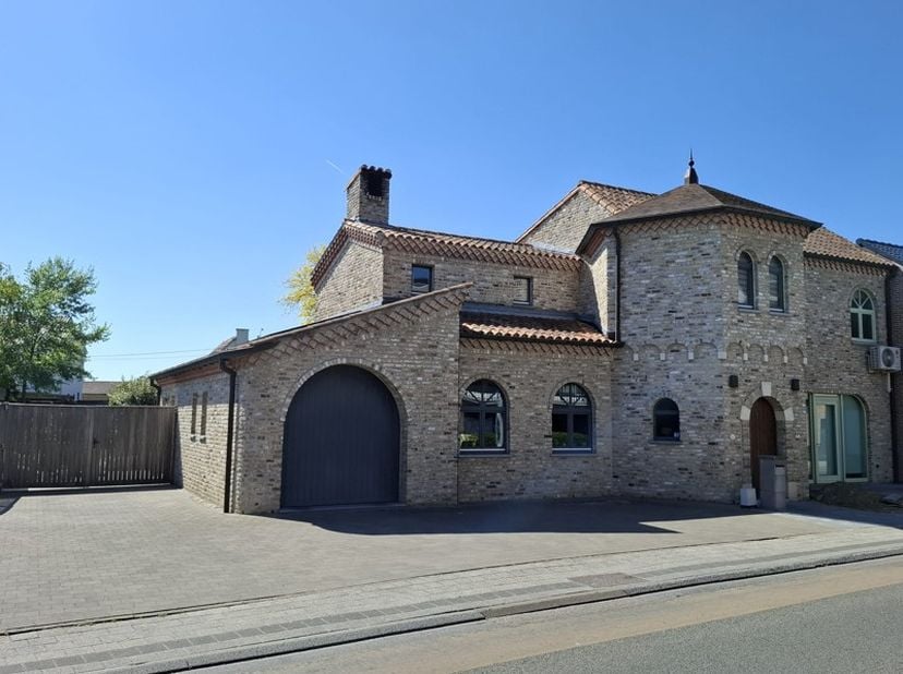 Maison à vendre
                    à 9290 Uitbergen
