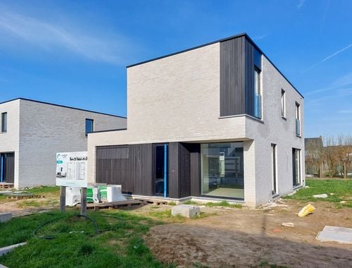                                         Villa à vendre à Bavegem, € 508.500
