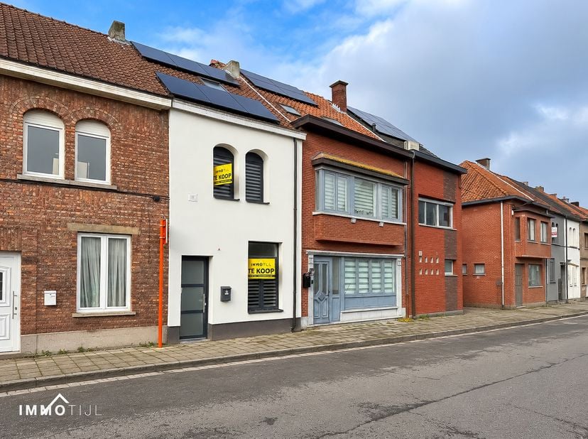 Huis te koop in Bergemeersenstraat 69,
                    9300 Aalst