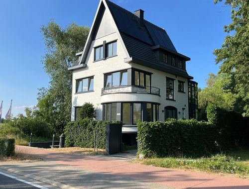                                         Villa te koop in Hasselt, € 965.000
