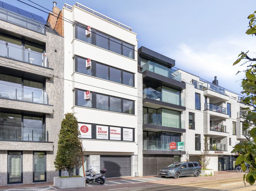 Appartement à vendre à De Smet De Naeyerlaan 80 boîte 2,
                    8370 Blankenberge