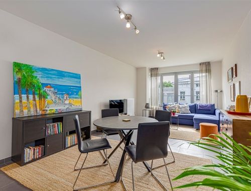                                         Appartement à louer à Antwerpen, € 900
