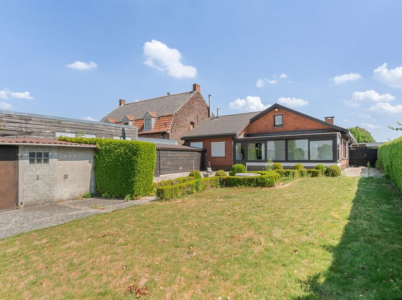 Huis te koop in Rodewilgenstraat 31,
                    8554 Sint-Denijs