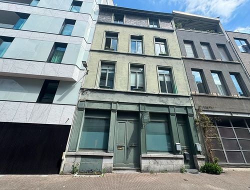                                         Handelspand te huur in Antwerpen, € 1.150
