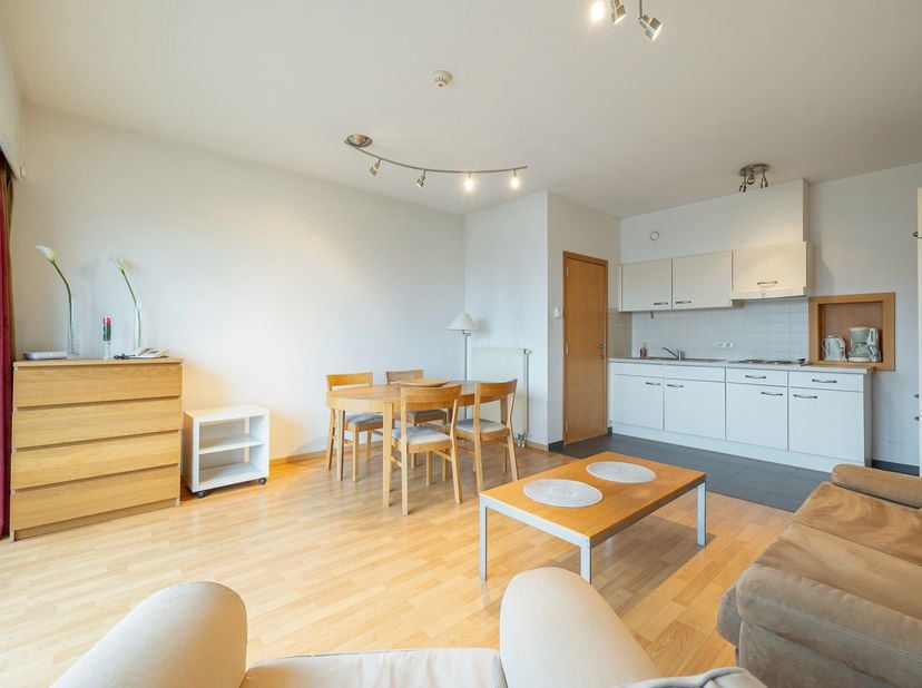 ERKENDE ASSISTENTIEWONING - Deze erkende assistentiewoning, met dienstverlening op maat, tref je op de 4de verdieping van Seniorenresidentie “Meulenbe