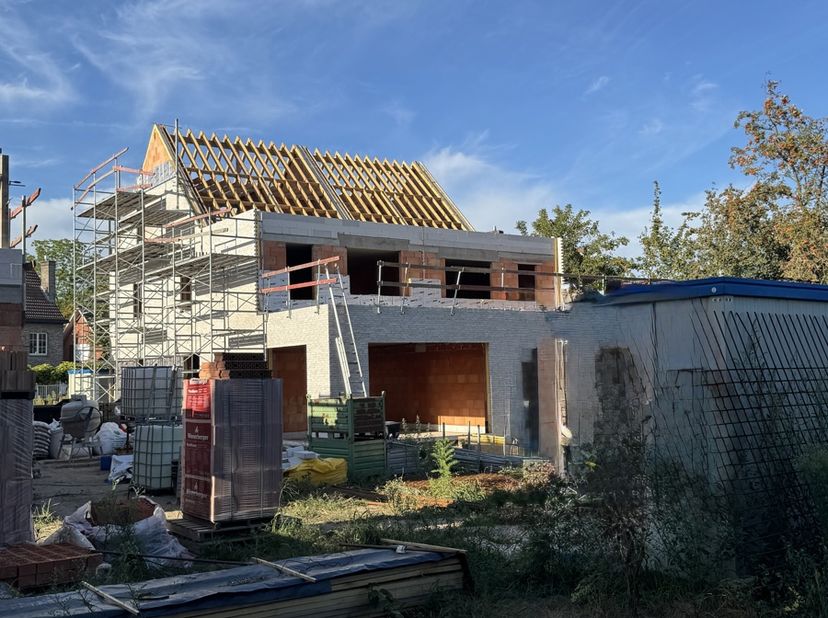 Huis te koop in Koningin Astridlaan 99,
                    2880 Hingene