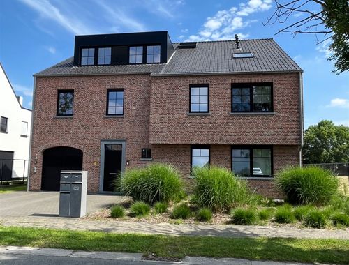                                         Appartement à louer à Kontich, € 1.050
