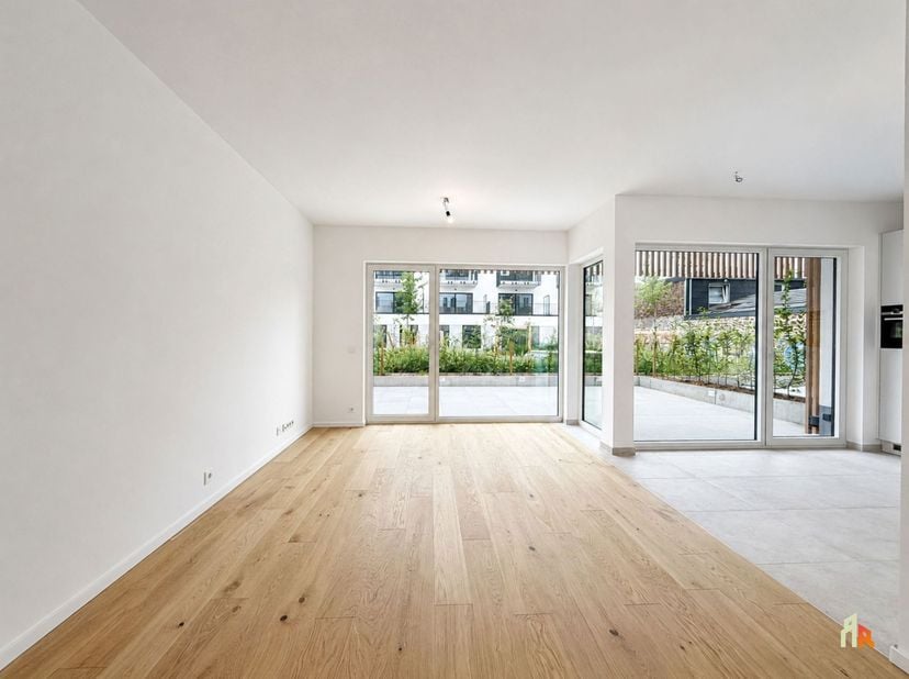 Appartement te huur in Rue de Serbie 93 bus 002,
                    4000 Liège