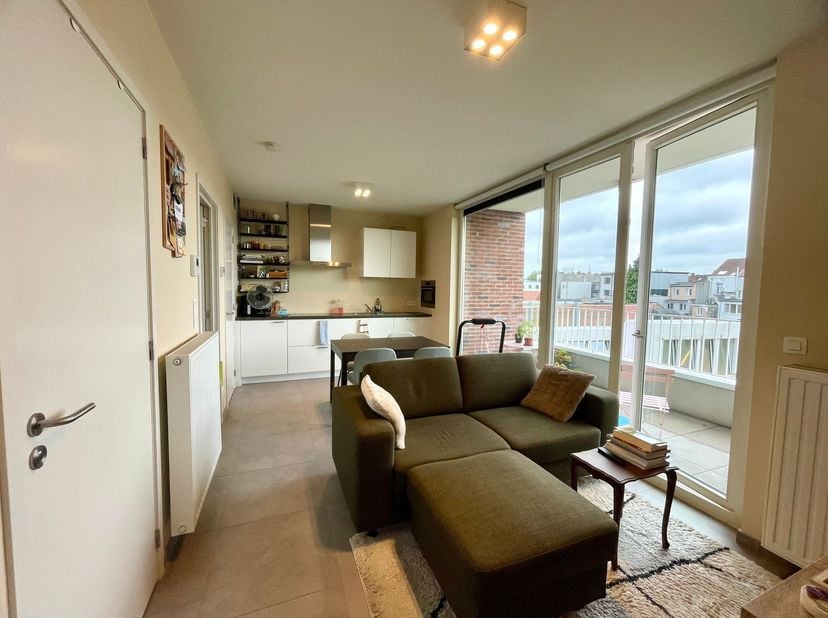 Appartement 1 chambre avec terrasse, très bien situé dans le « Groen Kwartier » !<br />
<br />
Situation : Situé dans le Groen Kwartier, un quartier