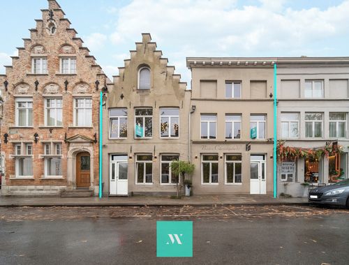                                         Usage mixte à vendre à Brugge, € 750.000
