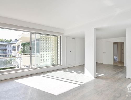                                         Appartement te koop in Ukkel, € 450.000
