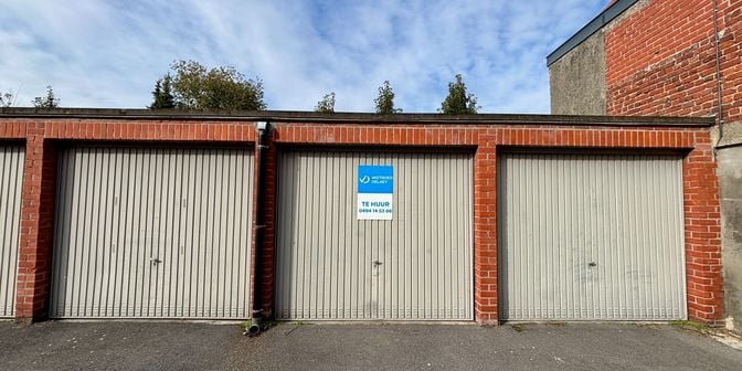Garage te huur in Sint-Catharinastraat x, 8900 Ieper