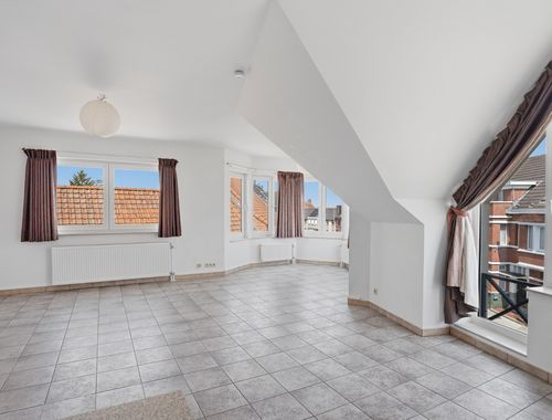                                         Appartement te koop in Eernegem, € 197.000
